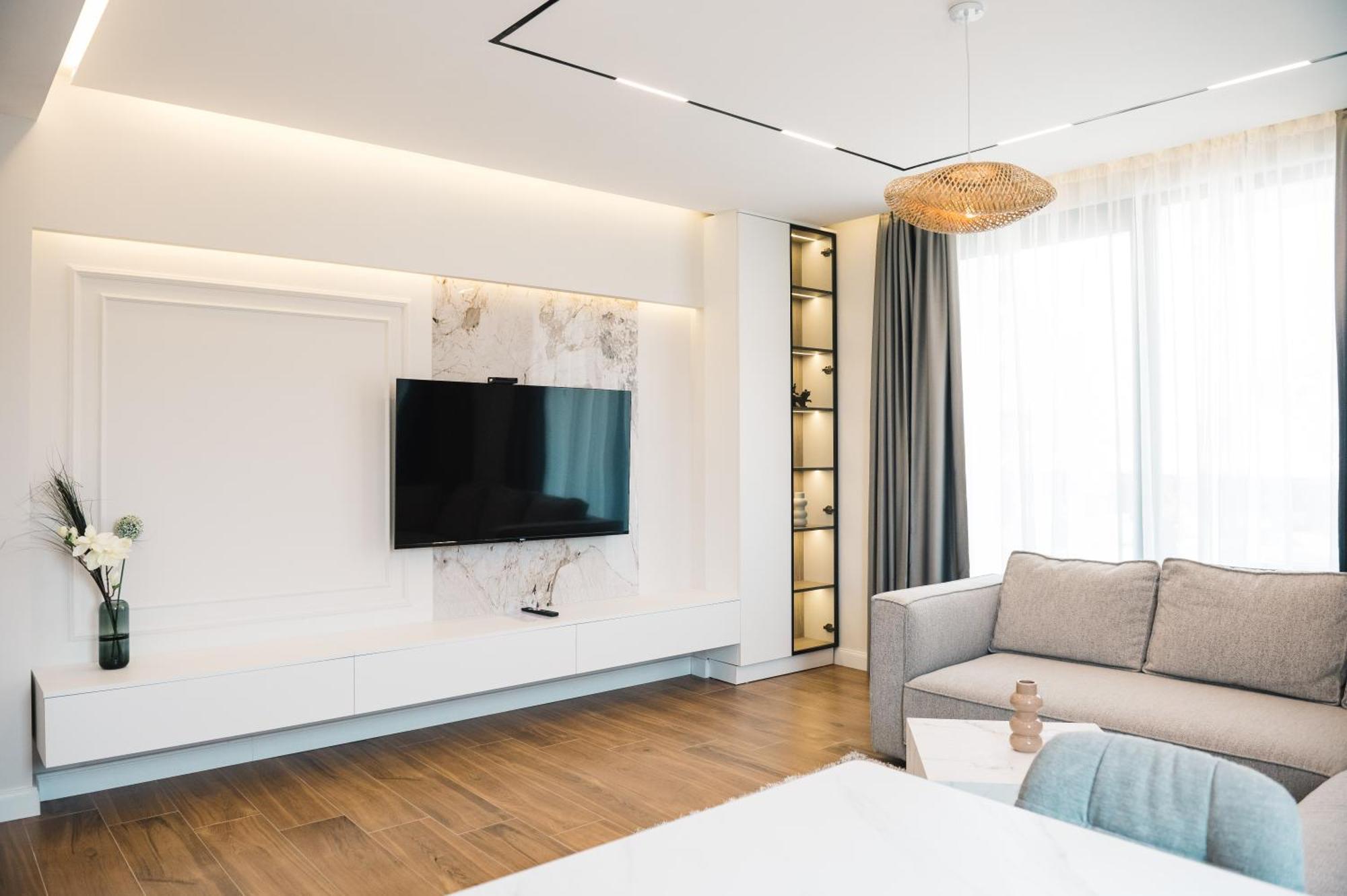 Hotel Teuta Улцин Екстериор снимка