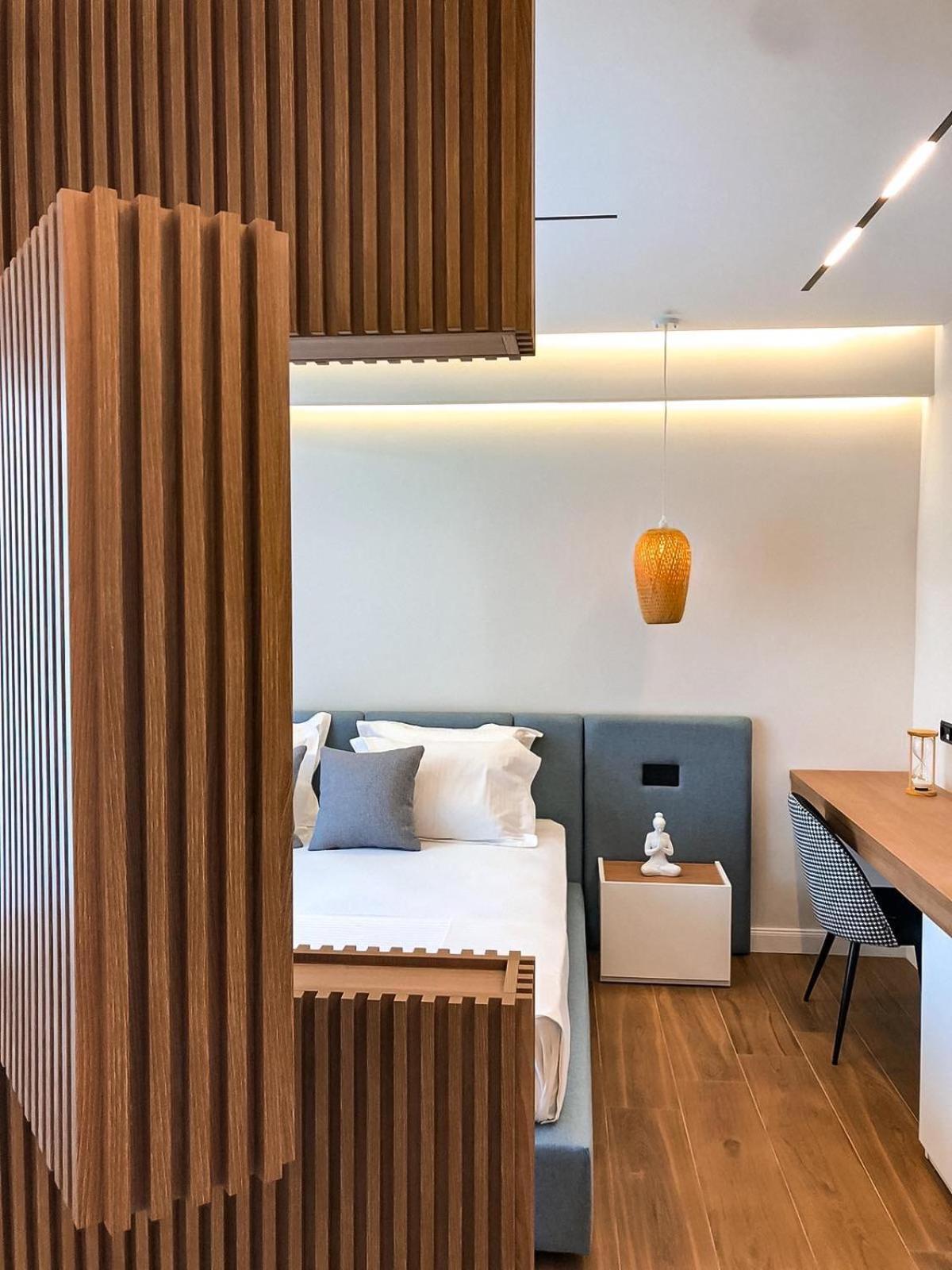 Hotel Teuta Улцин Екстериор снимка